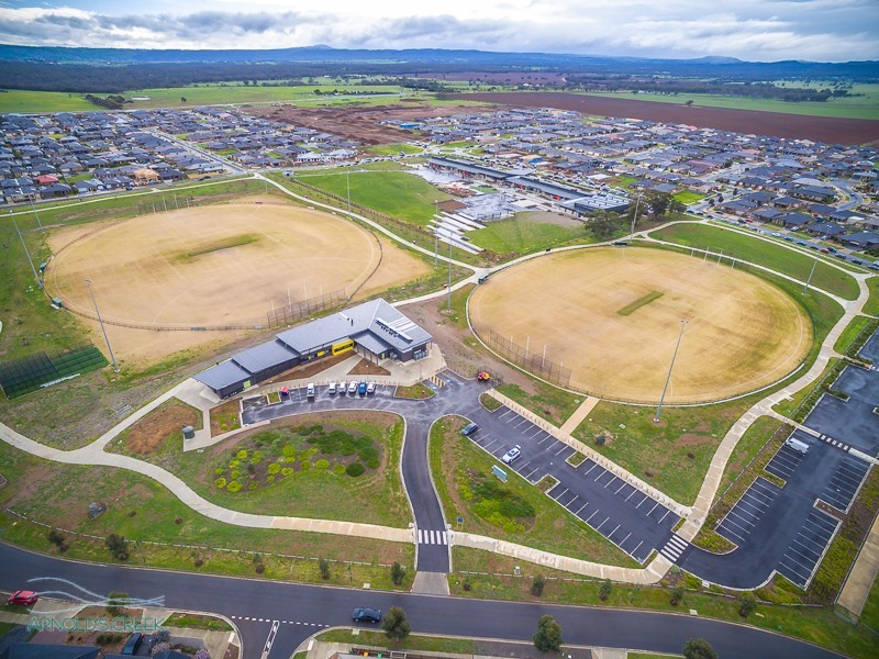 3438 Claret Ash Boulevard, Melton West VIC 3337