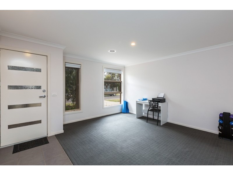 22 Andie Way, Tarneit VIC 3029