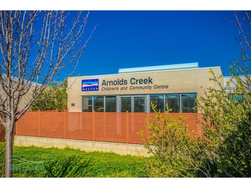 1024 Long Forest Ave, Melton VIC 3337