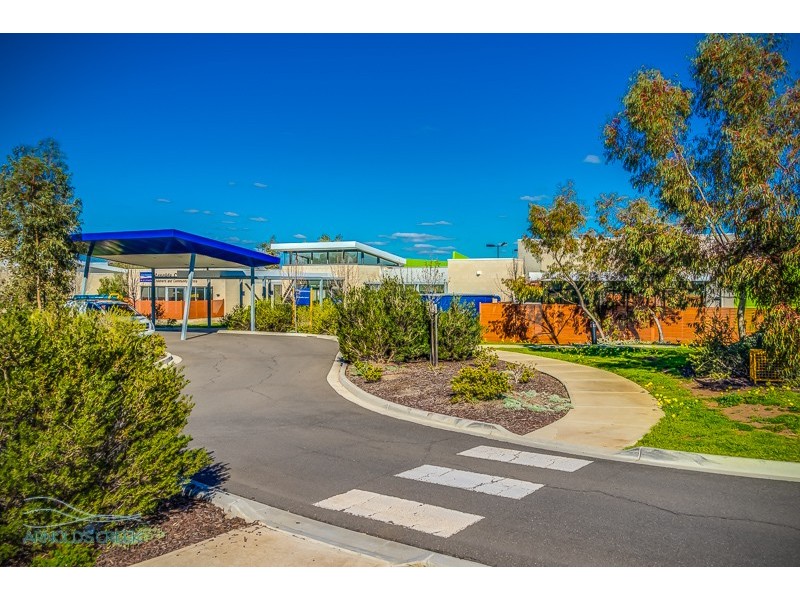 3343 Claret Ash Boulevard, Melton VIC 3337