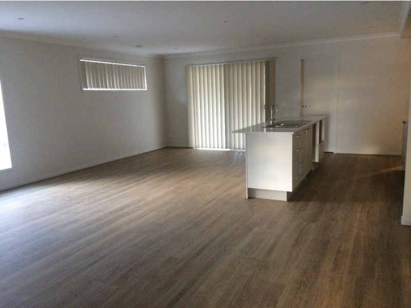 5 Sparkle Way, Tarneit VIC 3029