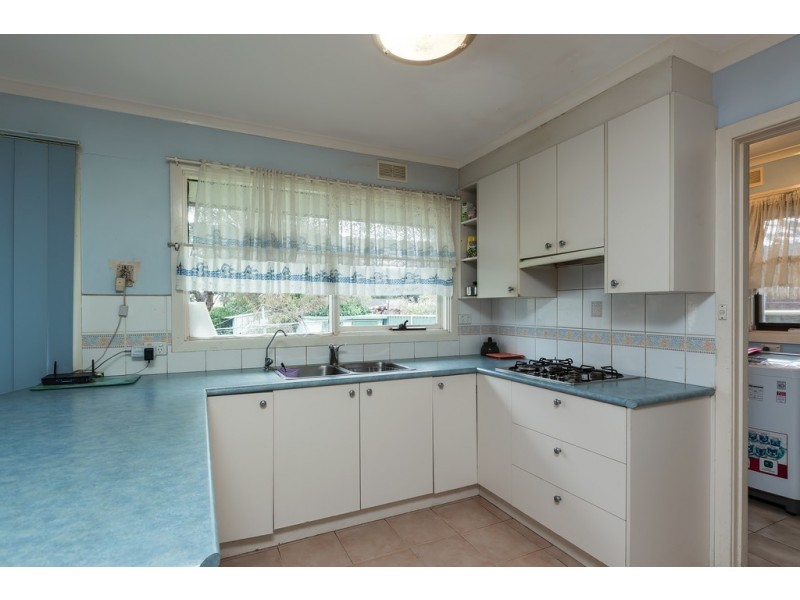 47 Huntingfield Drive, Hoppers Crossing VIC 3029
