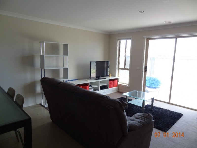 4 Parkwood Court, Deer Park VIC 3023