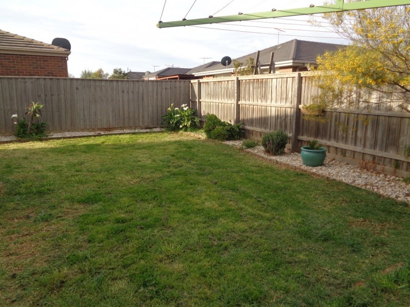 4 Giselle Grove, Tarneit VIC 3029