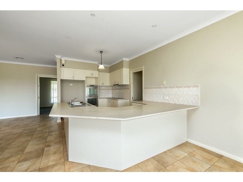 1070 Anakie Road, Lovely Banks VIC 3221