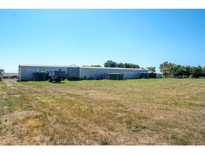 1070 Anakie Road, Lovely Banks VIC 3221