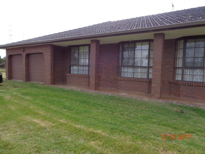 100 Gard Road, Mount Cottrell VIC 3024