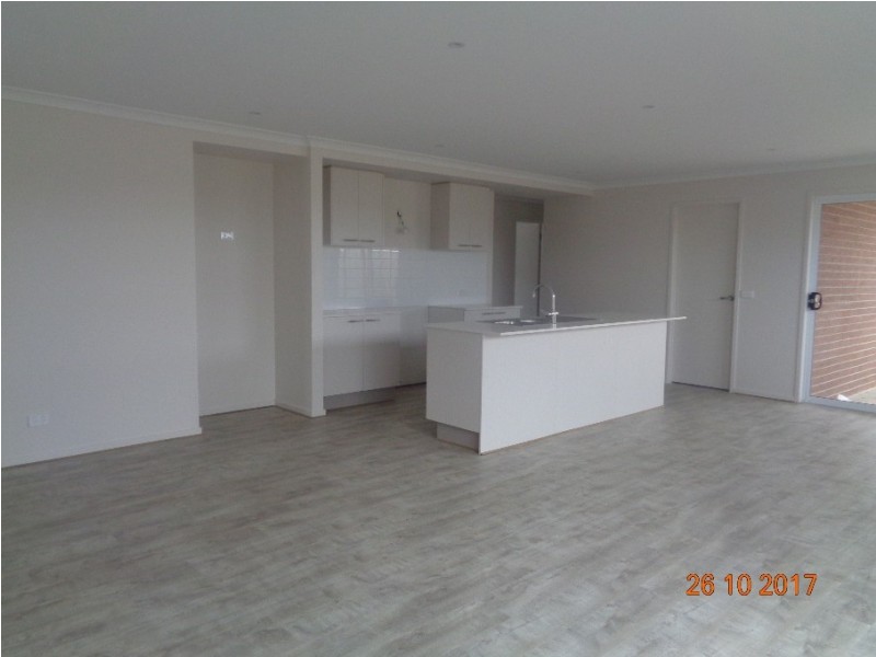 4 Sparkle Way, Tarneit VIC 3029