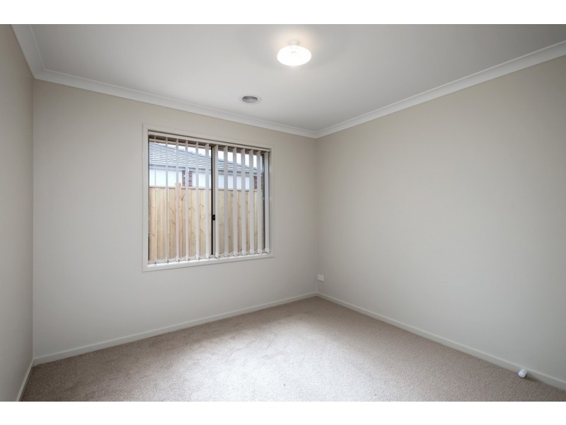 3 sparkle way, Tarneit VIC 3029