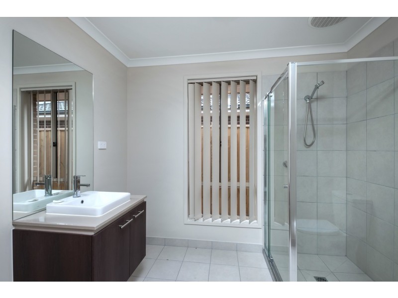 3 sparkle way, Tarneit VIC 3029