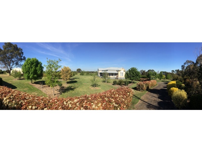 8 THE BOREEN, Darraweit Guim VIC 3756