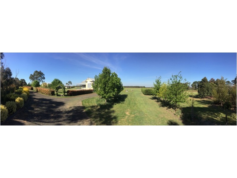 8 THE BOREEN, Darraweit Guim VIC 3756