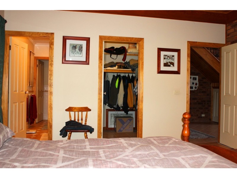 85 DIGGINGS ROAD, Willowmavin VIC 3764