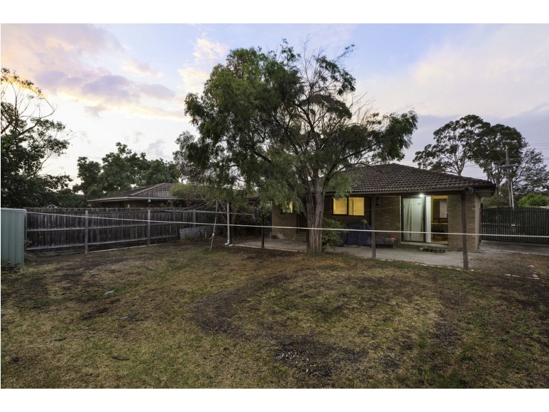 19 Warringa Crescent, Hoppers Crossing VIC 3029