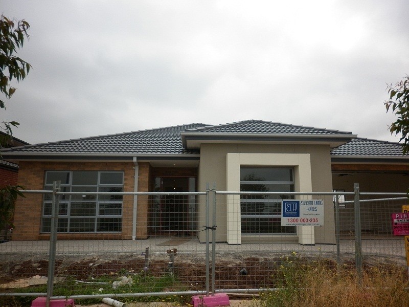 162 Manor Lakes Boulevard, Wyndham Vale VIC 3024