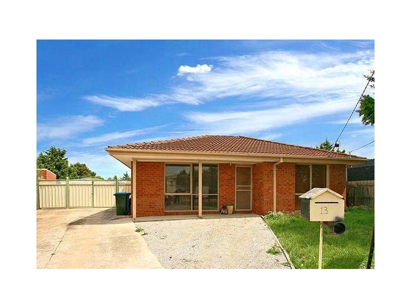 13 Kingfisher Court, Werribee VIC 3030