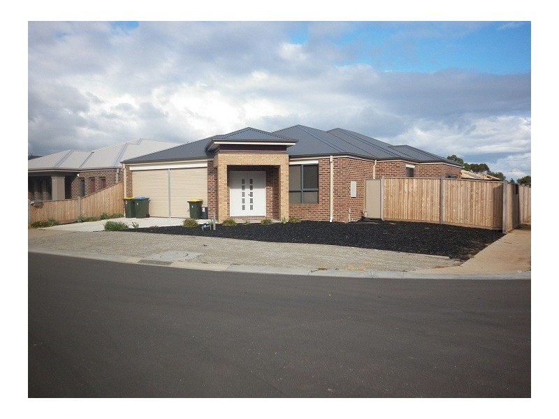 14 Fieldstone Place, Tarneit VIC 3029