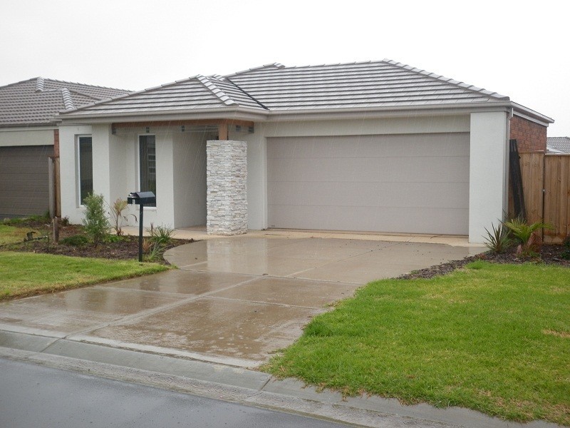 9 Gretal Way, Tarneit VIC 3029