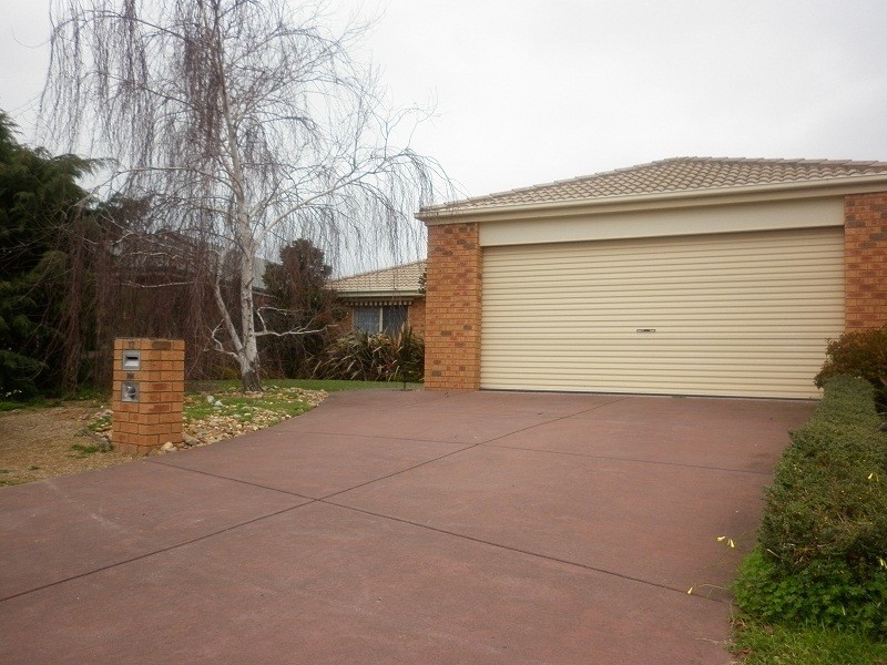 12 Sasha Court, Werribee VIC 3030