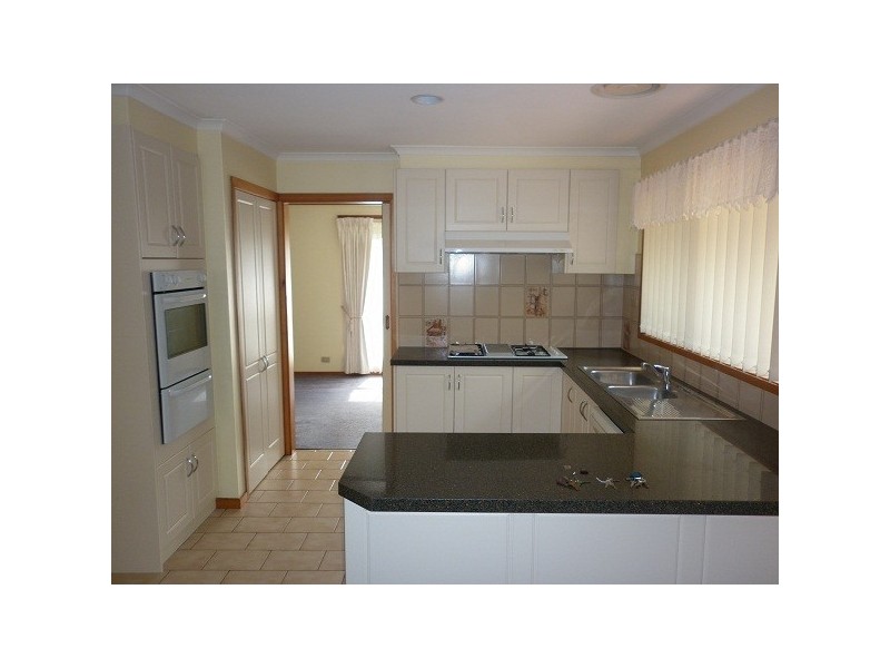 85 Powell Drive, Hoppers Crossing VIC 3029