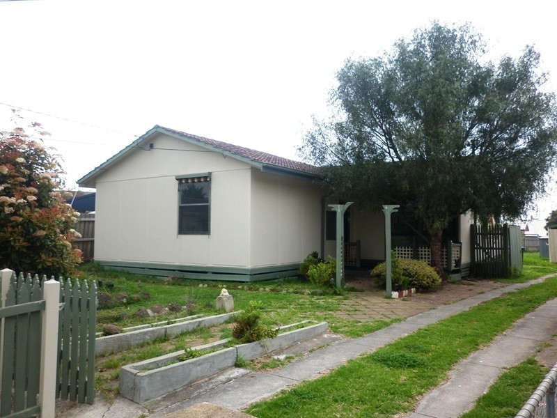 8 Carbon Court, Werribee VIC 3030