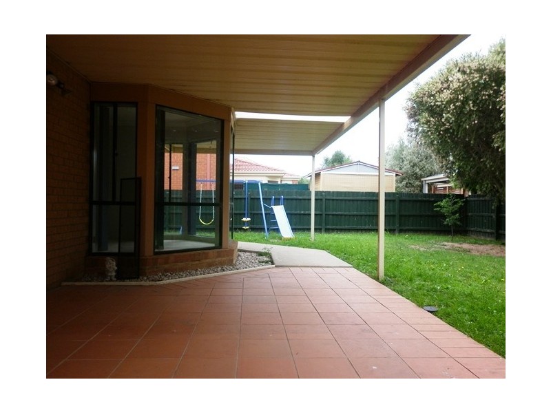 18 Trentham Close, Hoppers Crossing VIC 3029