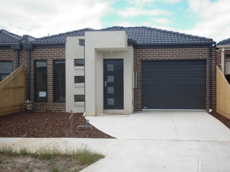 1/7 Greenleaf Circuit, Tarneit VIC 3029