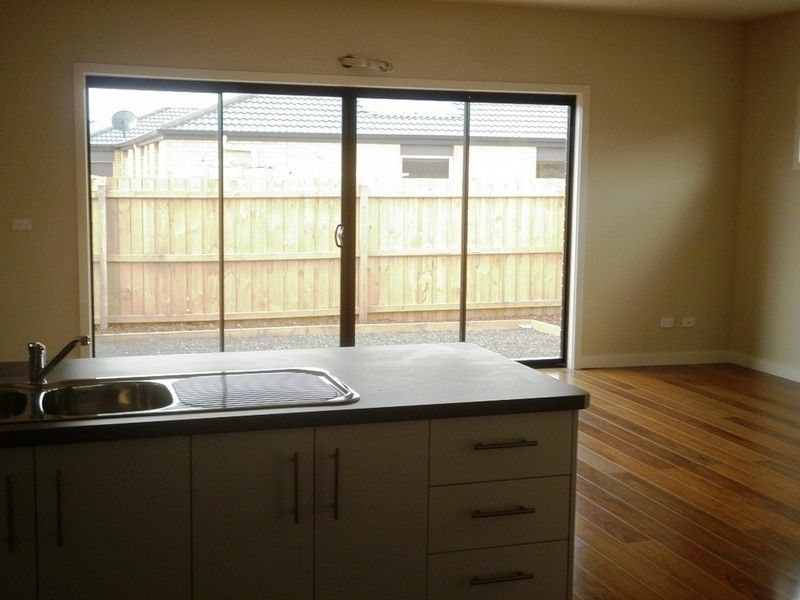 1/7 Greenleaf Circuit, Tarneit VIC 3029