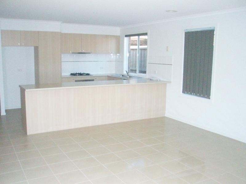 19 Laurence Way, Tarneit VIC 3029