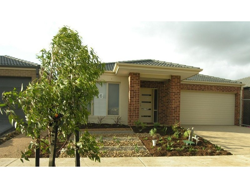 6 McKeown Avenue, Williams Landing VIC 3027