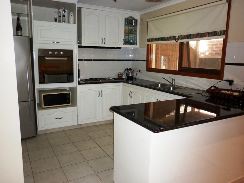 16 Mount Eagle Way, Wyndham Vale VIC 3024