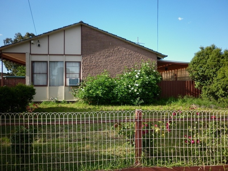 4 Allen Street, Laverton VIC 3028