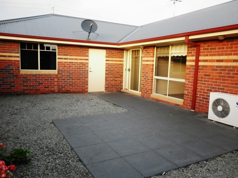 1/125 Gisborne Road, Bacchus Marsh VIC 3340