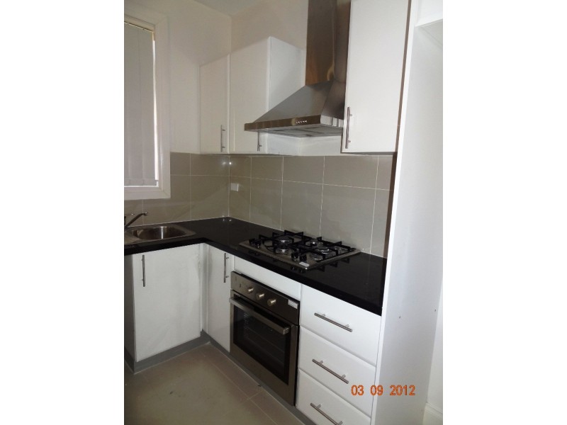 2/20 Showers Street, Braybrook VIC 3019