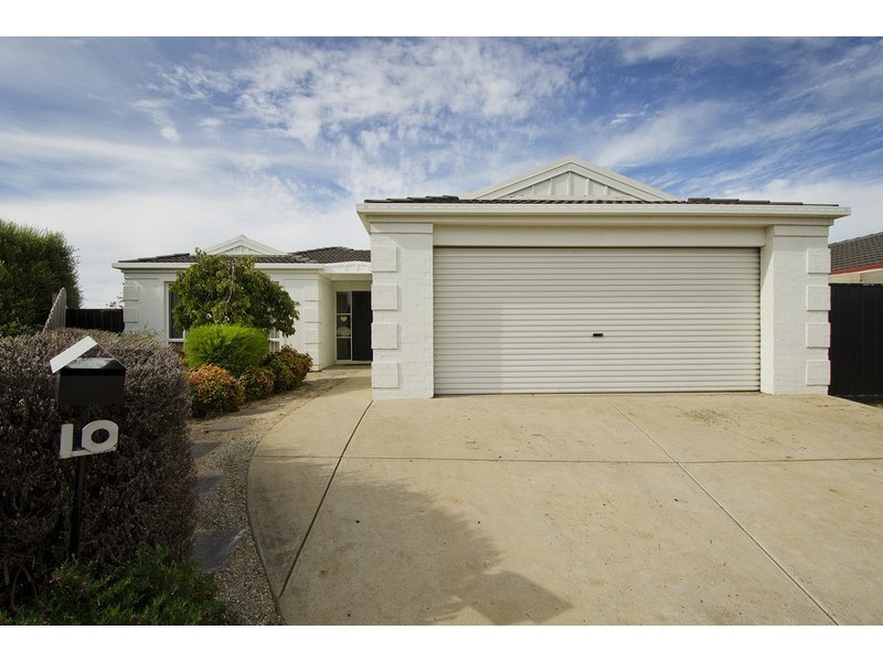 10 Ford Court, Truganina VIC 3029