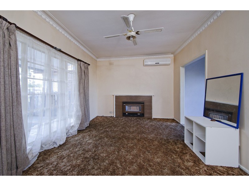 11 Balmoral Street, Laverton VIC 3028