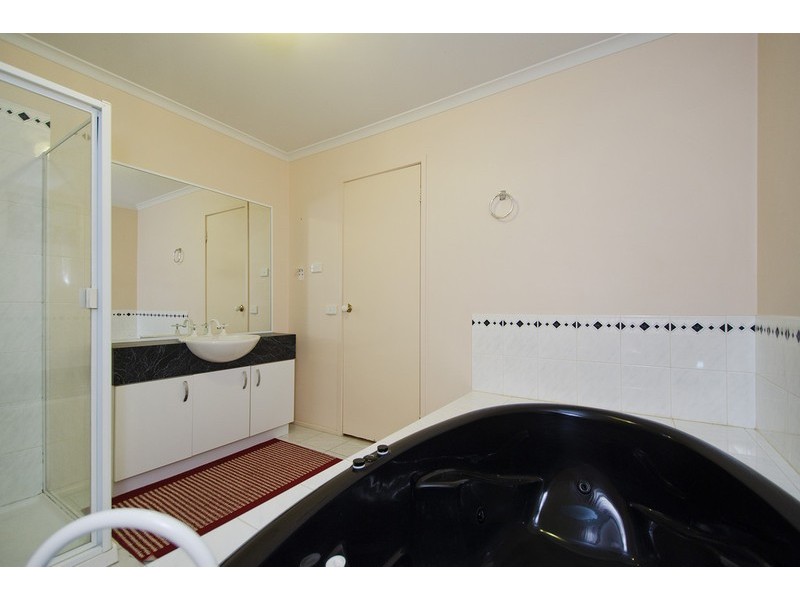 26 Briardale Drive, Werribee VIC 3030