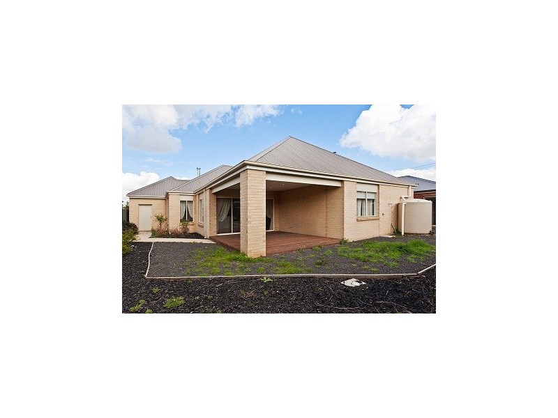 14 Balladong Crescent, Tarneit VIC 3029