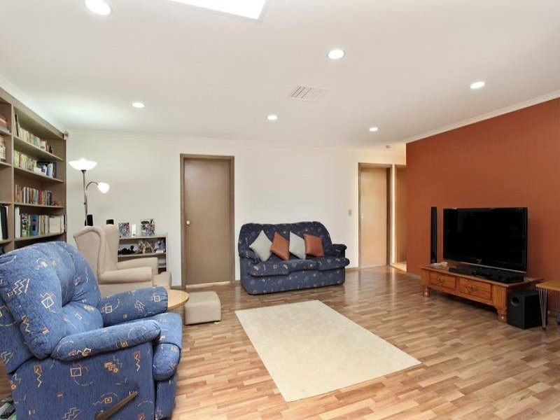 31 Redwood Drive, Hoppers Crossing VIC 3029