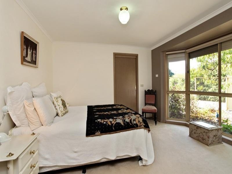 31 Redwood Drive, Hoppers Crossing VIC 3029