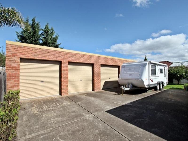 31 Redwood Drive, Hoppers Crossing VIC 3029