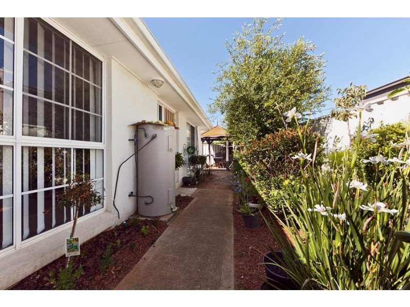 5 23/25 Finch Road, Werribee South VIC 3030