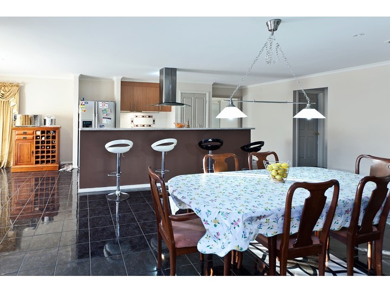 21 Blossom Lane, Werribee VIC 3030