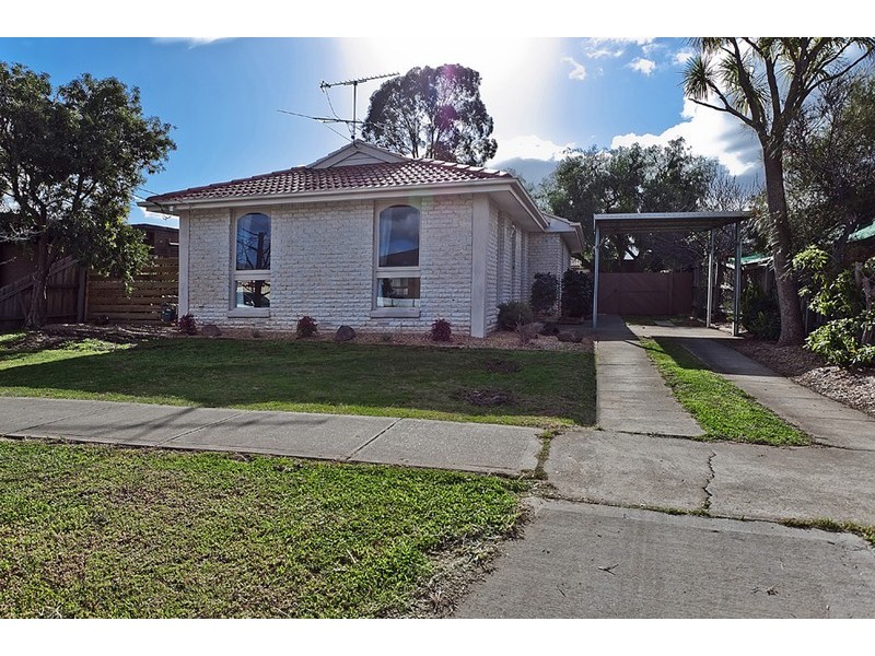 8 Herbert Avenue, Hoppers Crossing VIC 3029