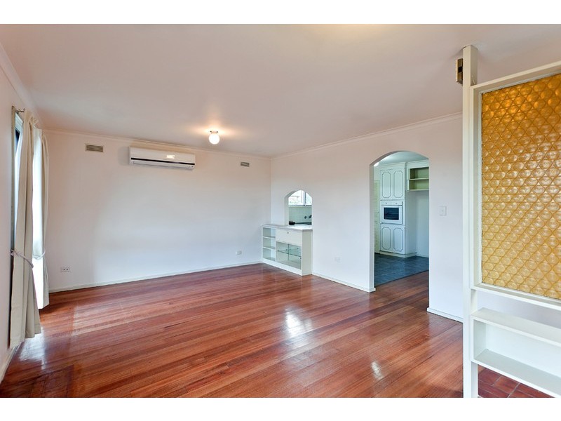 8 Herbert Avenue, Hoppers Crossing VIC 3029