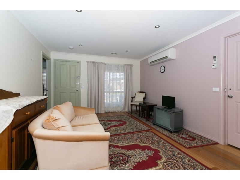 1/9 Halladale Ave, Wyndham Vale VIC 3024