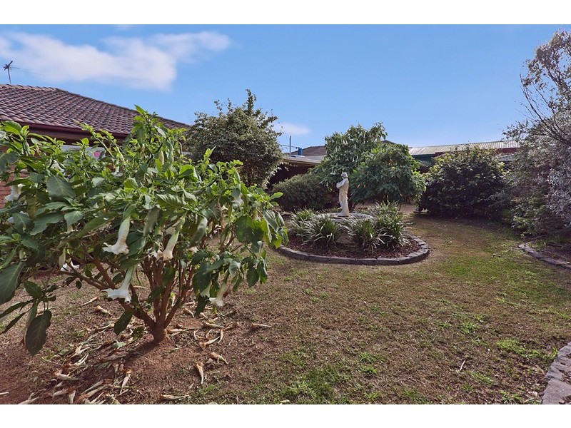 42 Dongala Drive, Werribee VIC 3030