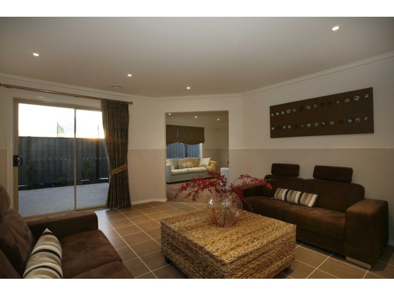 16 Balladong Cres, Tarneit VIC 3029