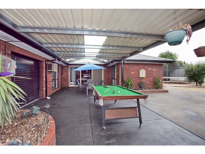 8 Poulter Street, Hoppers Crossing VIC 3029