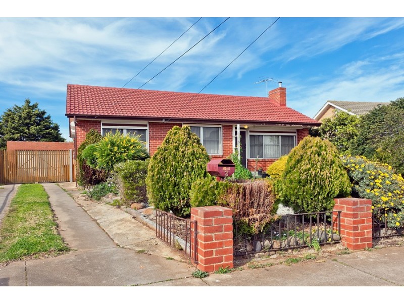 3 Deborah Street, Werribee VIC 3030